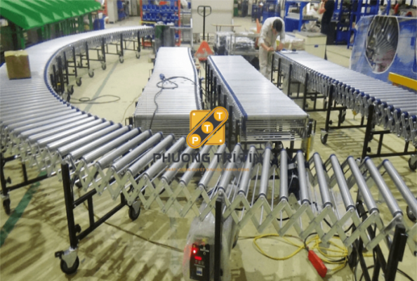 băng tải con lăn