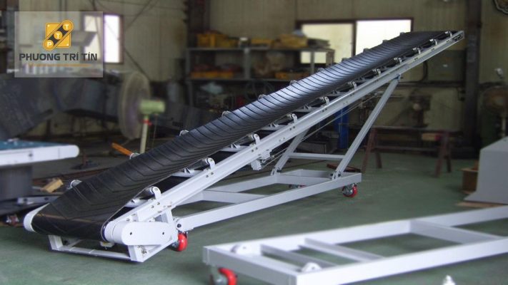băng tải bốc hàng vận chuyển