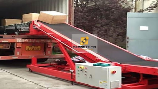 băng tải chuyển hàng lên xe
