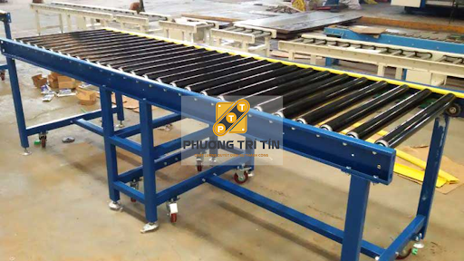 con lăn băng tải cao su