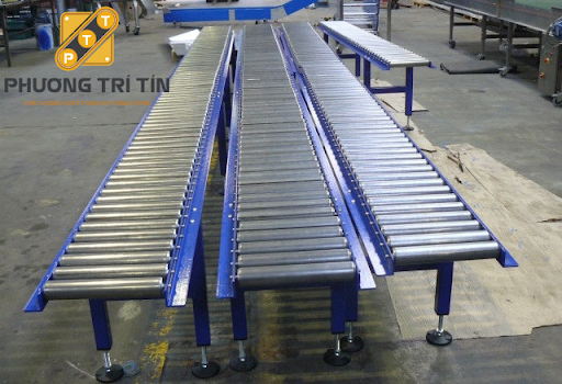 hệ thống băng tải con lăn inox