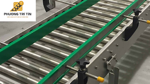 Băng chuyền con lăn 