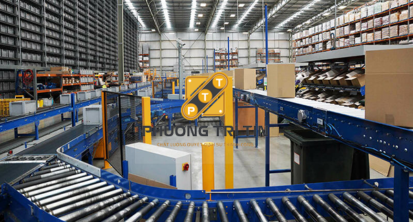Băng tải kho hàng