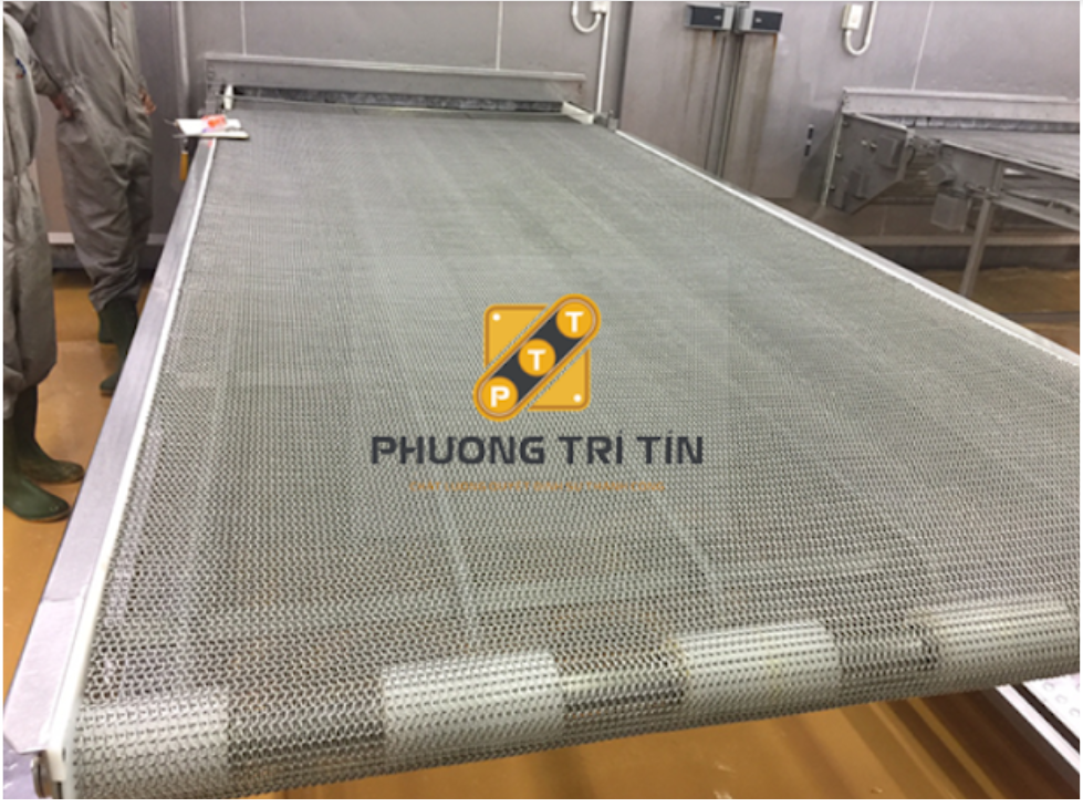 Băng tải lưới thép
