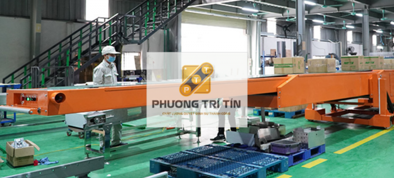 băng tải lên xe tải