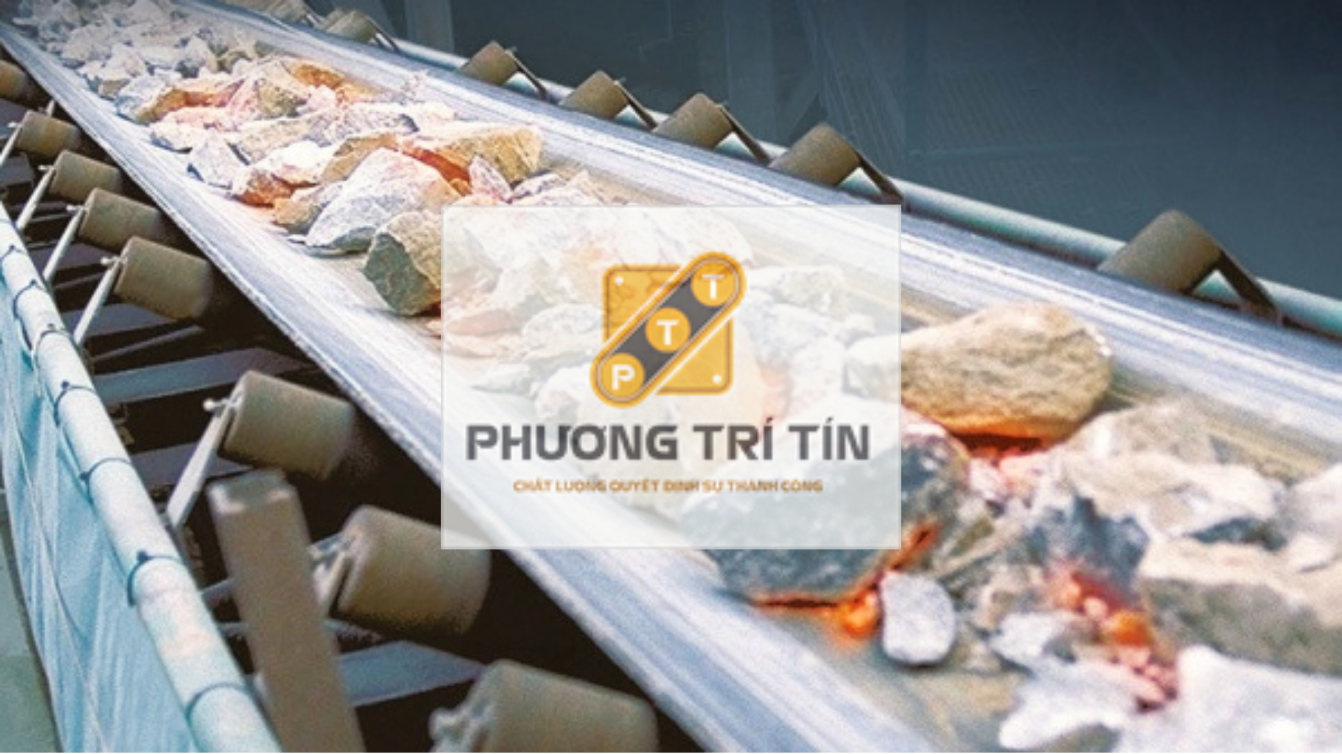 băng tải cao su lòng máng