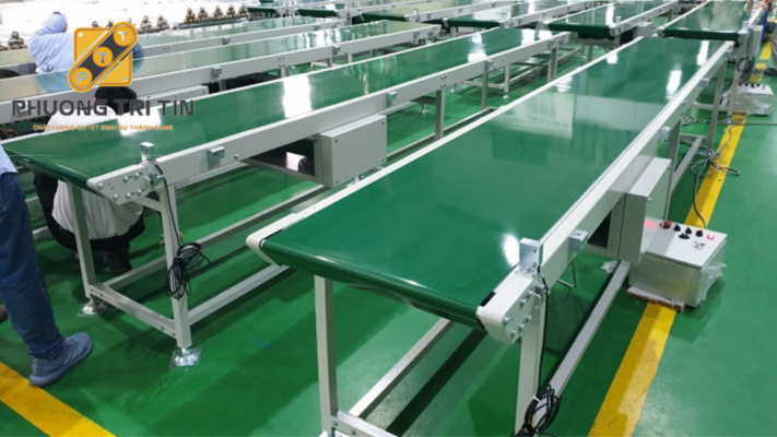 Băng tải pvc màu xanh 