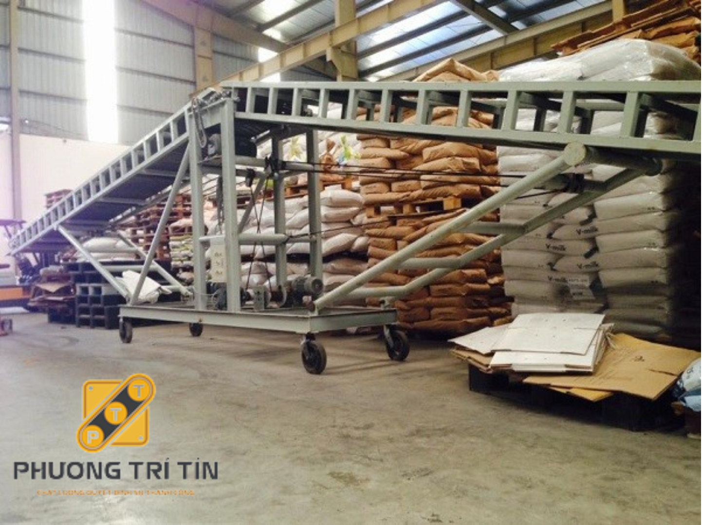 Băng tải cánh bướm chất lượng 